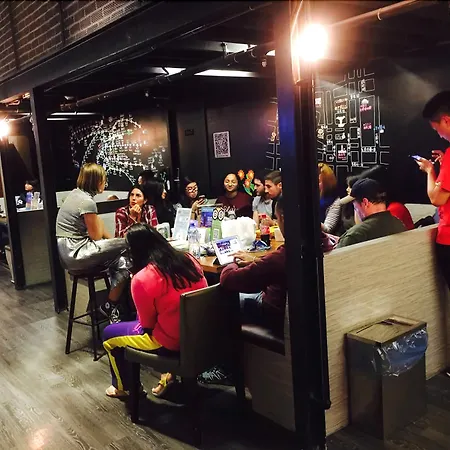 Angels Hostel Taipei Ximen-2